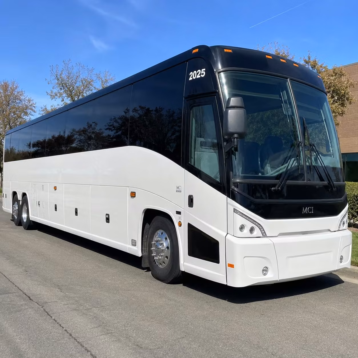 group transportation to shows at hendershot s and the 40 watt club in athens
